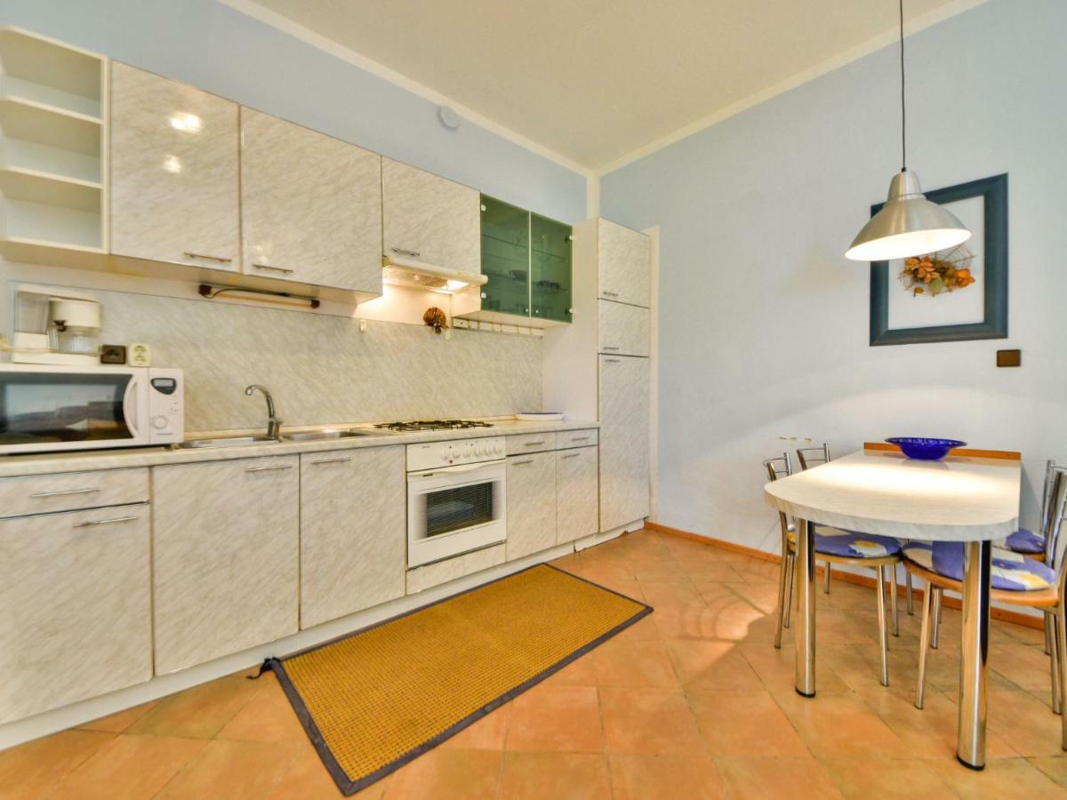 Apartment Cipcic-1 By Interhome Супетарска Драга Екстериор снимка